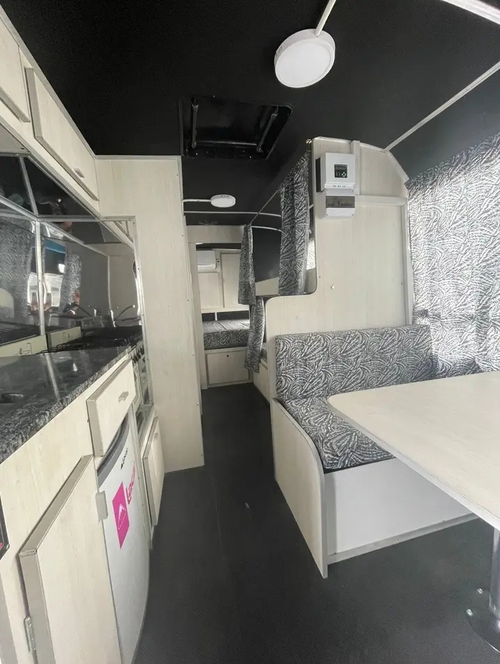 Minibus para 4/5 personas - Imagen 6