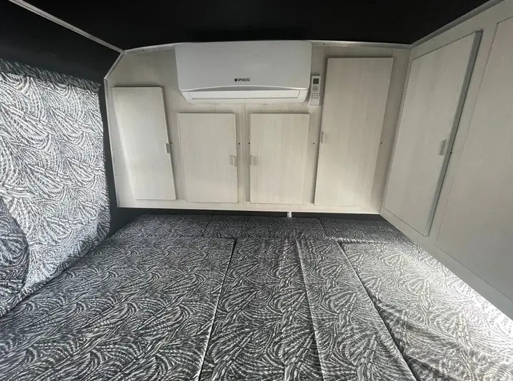 Minibus para 4/5 personas - Imagen 14