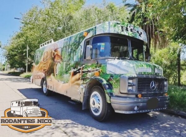 Mercedes Benz 1114 - 6 personas cómodas - u$s 90.000