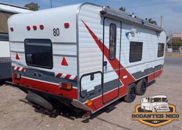 Modelo 5.20 mts de Lujo 5 personas - Imagen 2