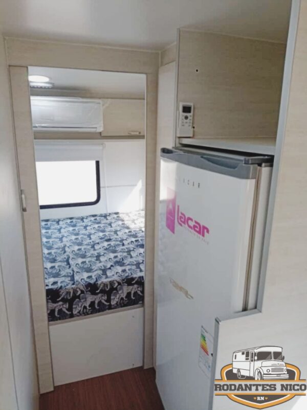 Modelo 5.20 mts de Lujo 5 personas - Imagen 9