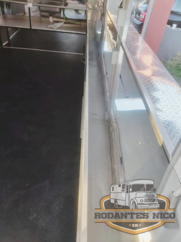 Food Truck 1 eje 4.00 Mts con Baño - Imagen 12