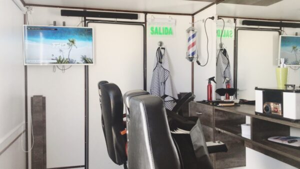 BARBERIA - EQUIPADA - LISTA PARA TRABAJAR - $3.300.000 - Imagen 7